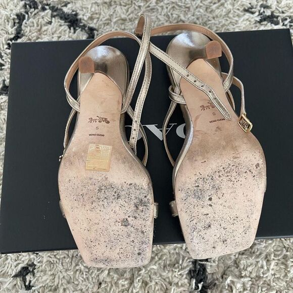 Coach Women's Silver and Gold Courts - Picture 5 of 7